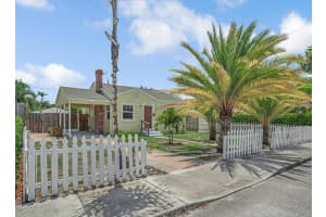 720 N Ocean Breeze, Lake Worth Beach