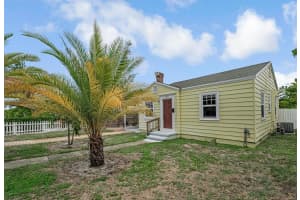 720 N Ocean Breeze, Lake Worth Beach, FL 33460 - MLS#R11100806