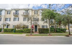 3833 Nw 5th Terrace, Boca Raton