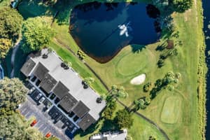 5020 Golfview Court 1422, Delray Beach