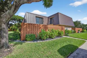 5680 Se Windsong Lane 345, Stuart