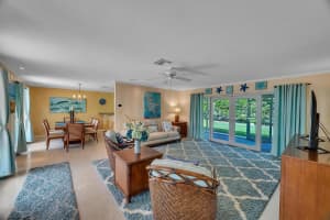 1904 5th Court SE, Vero Beach, FL 32962 Sold 07/31/25