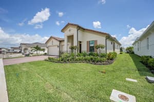 9528 St. Germain Drive, Palm Beach Gardens, FL 33412 - MLS#R11100900
