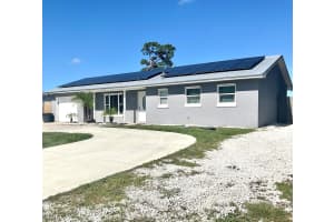 409 NE Oleander Avenue, Port Saint Lucie, FL 34952 - MLS#R11100931