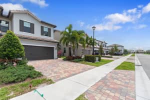 4818 Jumping Way, Lake Worth