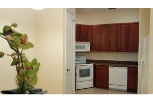 1825 Bridgepointe Circle 15, Vero Beach, FL 32967 - MLS#R11100969