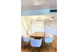 671 Ne 195th Street 316e, Miami