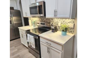 5809 NW Beckham Court, Port Saint Lucie, FL 34986 - MLS#R11101073