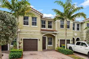 2416 SE 15th Street, Homestead, FL 33035 - MLS#R11101086
