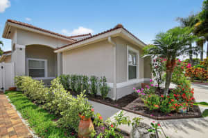 5146 Prairie Dunes Village Circle, Lake Worth, FL 33463 - MLS#R11101103