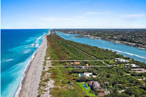 527 Beach Road, Jupiter Island, FL 33455 - MLS#R11101120