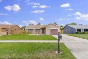 23089 SW 55th Avenue, Boca Raton, FL 33433 - MLS#R11101141