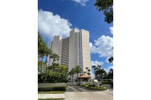 5200 N Flagler Drive 1106, West Palm Beach, FL 33407 - MLS#R11101172