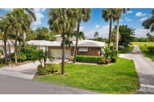 1102 N Golfview Road, Lake Worth Beach, FL 33460 - MLS#R11101193