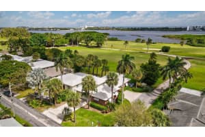 1102 N Golfview Road, Lake Worth Beach, FL 33460 - MLS#R11101193