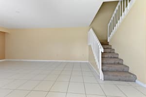 122 1st Way, West Palm Beach, FL 33407 Sold 08/18/25