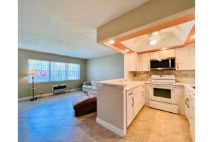 304 Sheffield M, West Palm Beach, FL 33417 - MLS#R11101224