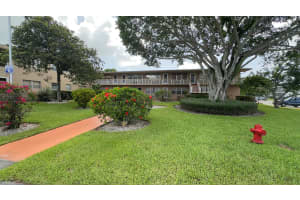 126 Bedford E E, West Palm Beach, FL 33417 - MLS#R11101232