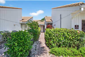 20010 Sawgrass Lane 4303, Boca Raton