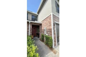 164 Se 5th Court, Deerfield Beach