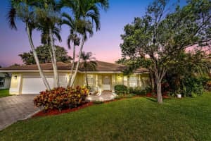 7530 Briar Cliff Circle, Lake Worth, FL 33467 Sold 07/29/25