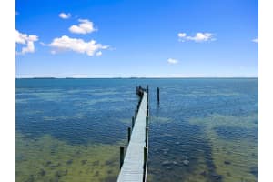 5203 S Indian River Drive, Fort Pierce, FL 34982 - MLS#R11101273