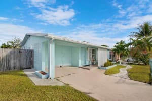 1307 S Flamingo Drive, Lantana
