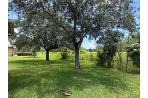 431 NW Canterbury Court, Port Saint Lucie, FL 34983 Sold 09/26/25