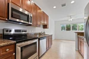 6120 SE Portofino Circle, Hobe Sound, FL 33455 - MLS#R11101303