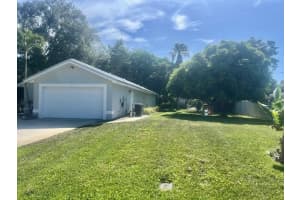 2205 30th Avenue, Vero Beach, FL 32960 Sold 09/04/25