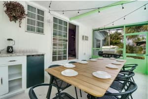 815 Green Street, West Palm Beach, FL 33405 - MLS#R11101350