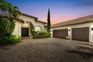 908 Sw Squire Johns Lane, Palm City