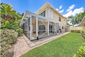 230 Canterbury Drive W, Palm Beach Gardens, FL 33418 Sold 08/27/25
