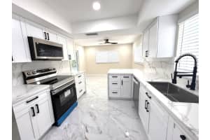 9004 Sw 6th Street, Boca Raton