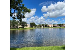 4811 Nw 58th Manor, Coconut Creek