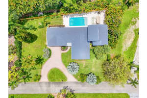 5672 Old Orange Road, Jupiter, FL 33458 Sold 08/29/25