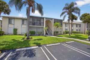 1104 Green Pine Boulevard D2, West Palm Beach