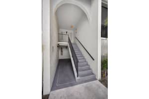 1104 Green Pine Boulevard D2, West Palm Beach, FL 33409 - MLS#R11101453