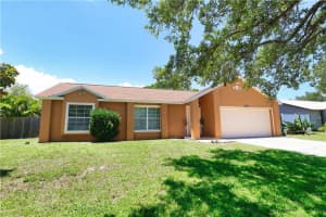 2582 Longwood Boulevard, Melbourne, FL 32934 - MLS#R11101486