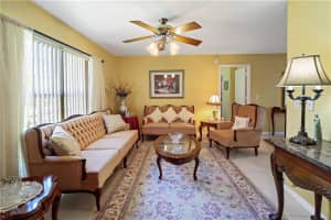 2582 Longwood Boulevard, Melbourne, FL 32934 - MLS#R11101486