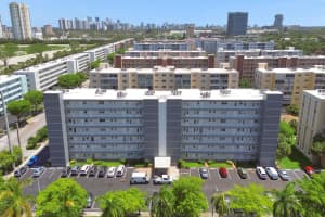 619 Ne 14 Avenue 202, Hallandale Beach