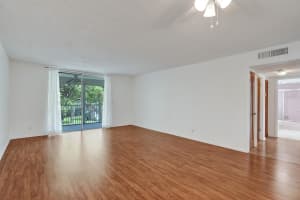 619 NE 14 Avenue 202, Hallandale Beach, FL 33009 - MLS#R11101497