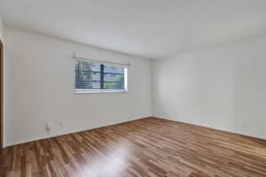 619 NE 14 Avenue 202, Hallandale Beach, FL 33009 - MLS#R11101497