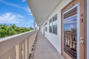3075 Guildford E, Boca Raton, FL 33434 - MLS#R11101505