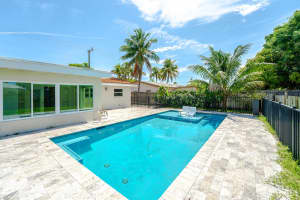 450 NE 38th Street, Boca Raton, FL 33431 Sold 08/05/25