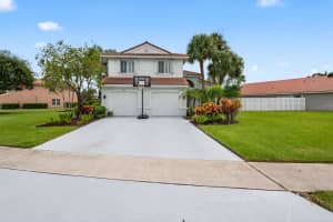 5086 Prairie Dunes Village Circle, Lake Worth, FL 33463 Sold 08/13/25