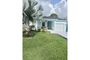5715 Se Pine Drive, Stuart