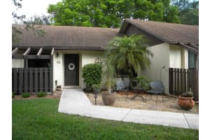77 Via De Casas Norte, Boynton Beach, FL 33426 Sold 09/02/25