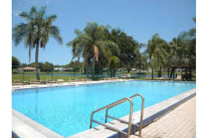 77 Via De Casas Norte, Boynton Beach, FL 33426 Sold 09/02/25