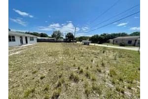 4246 25th Avenue, Vero Beach, FL 32967 - MLS#R11101573